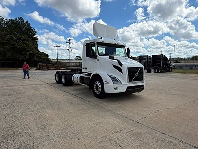 2019 Volvo VNR