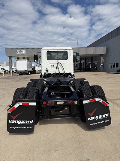 2020 Mack ANTHEM 64T