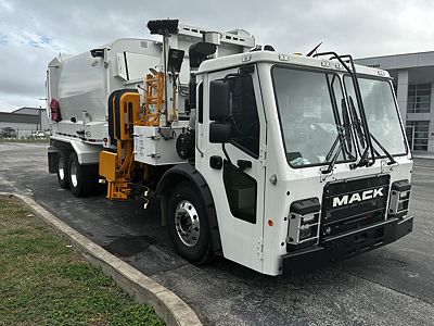 2026 Mack LR64R
