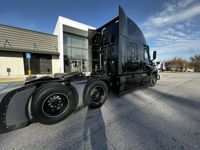2023 Freightliner CASCADIA 126