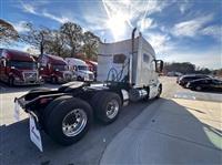 2019 Volvo VNL64T740