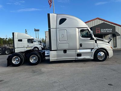 2022 Freightliner CASCADIA 126