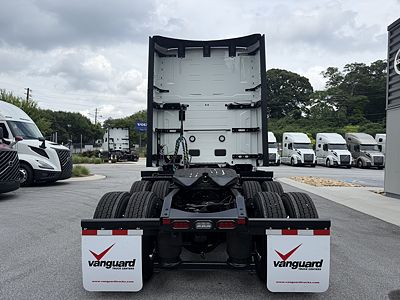 2027 Volvo VNL64T860