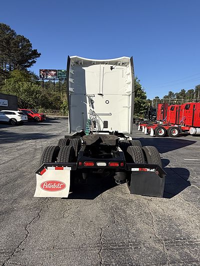 2023 Peterbilt 579