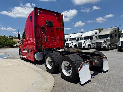 2023 Freightliner CASCADIA 126