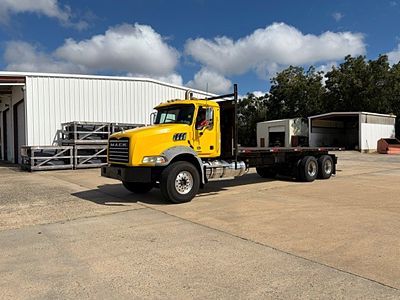 2019 Mack Granite