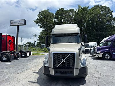 2023 Volvo VNL64T
