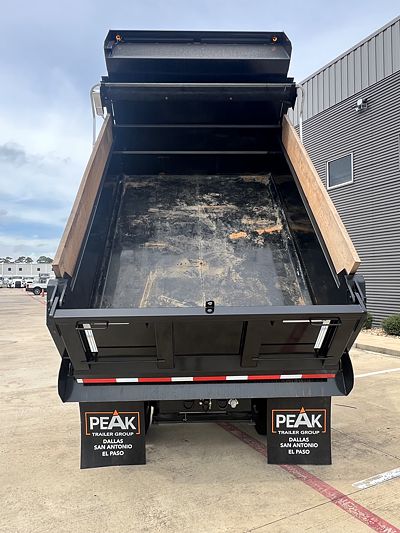 2027 Mack MD742