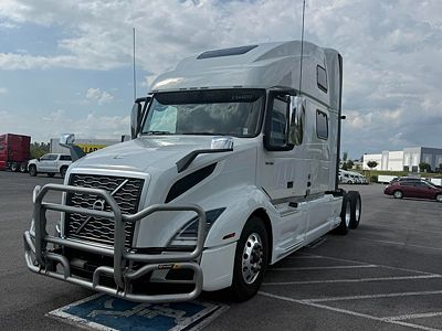 2024 Volvo VNL64T860