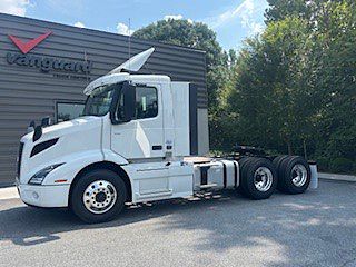 2026 Volvo VNR64T300