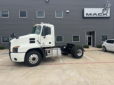 2026 Mack ANTHEM 42T