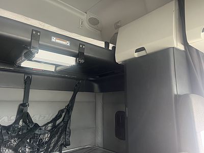 2021 Freightliner CASCADIA 125
