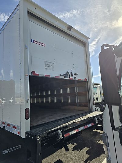 2025 Isuzu NPR