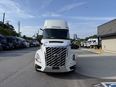 2027 Volvo VNL64T860