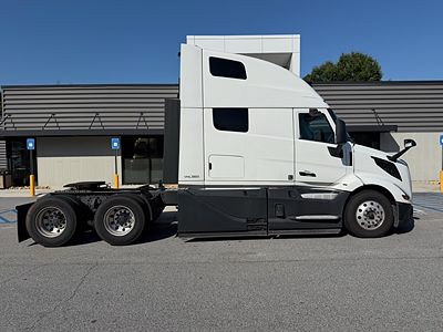 2026 Volvo VNL64T860