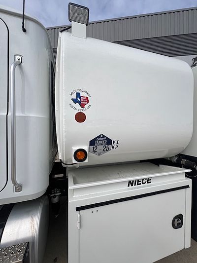 2026 Mack MD742