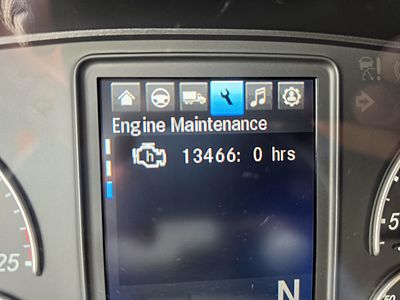 2022 Freightliner CASCADIA 126