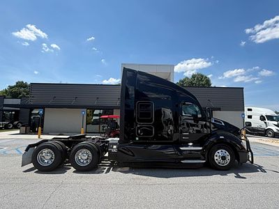 2022 Kenworth T680