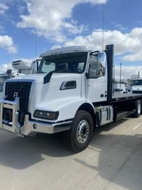 2025 Volvo VHD64B300