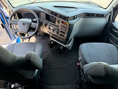 2026 Volvo VNL64T860