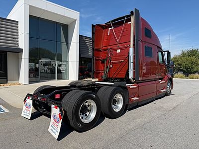 2024 Volvo VNL64T860