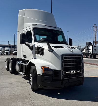 2027 Mack ANTHEM GEN2 64T