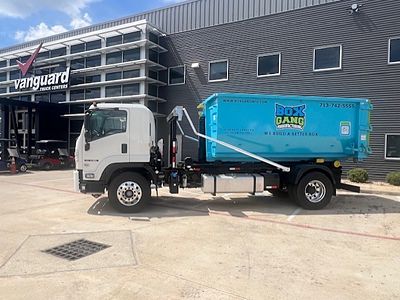 2025 Isuzu FVR