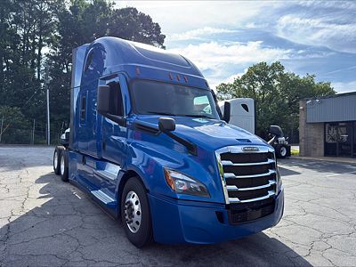 2021 Freightliner CASCADIA 126