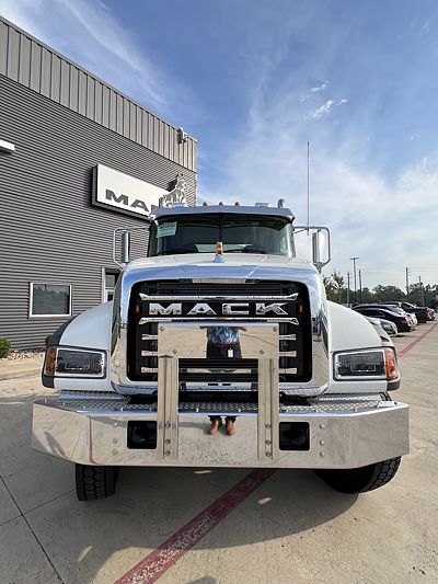 2026 Mack GRANITE 64FT