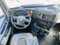 2023 Volvo VNL64T860