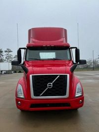 2020 Volvo VNR64T300