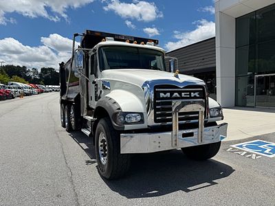 2020 Mack GRANITE 64FR