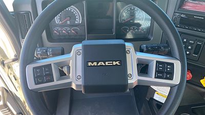 2026 Mack GRANITE 64BR