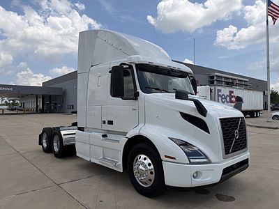 2019 Volvo VNR64T400