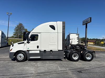 2024 Freightliner CASCADIA 126
