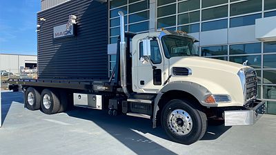 2026 Mack GRANITE 64BR