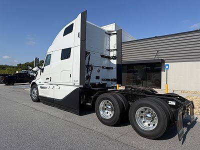 2027 Volvo VNL64T860