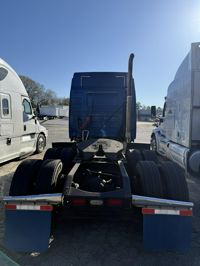 2012 Volvo VNL64T430