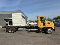 2025 Mack MD6