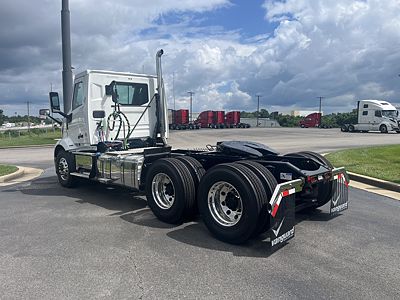 2027 Volvo VNR64T300