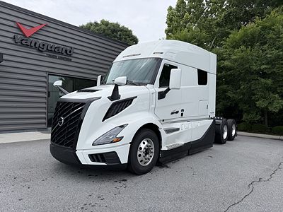 2027 Volvo VNL64T840