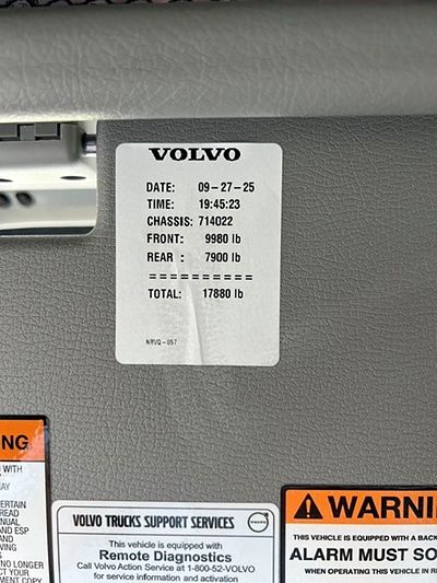 2026 Volvo VNR64300