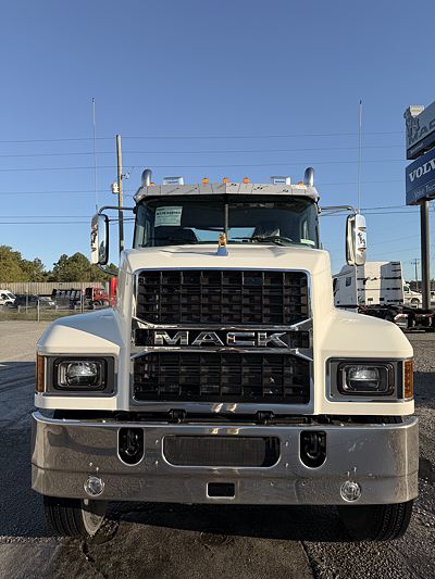 2026 Mack PINNACLE 64T