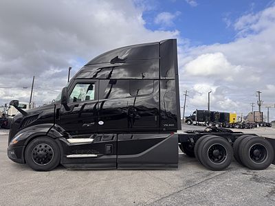 2026 Volvo VNL64T840