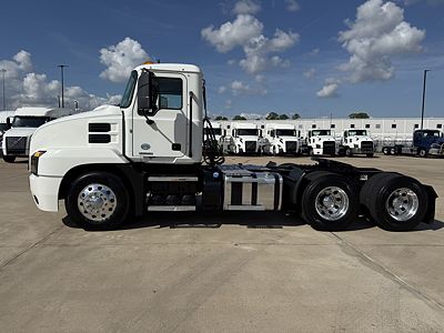 2020 Mack ANTHEM 64T