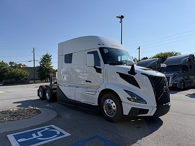 2027 Volvo VNL64T840