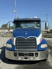2015 Mack PINNACLE CXU613