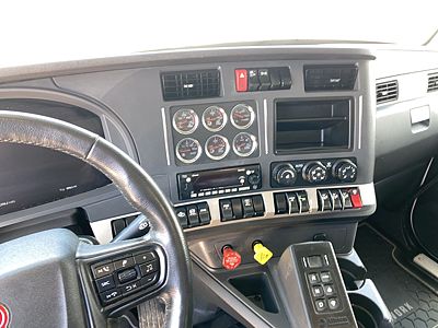 2026 Kenworth T880