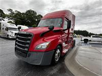 2021 Freightliner CASCADIA 126