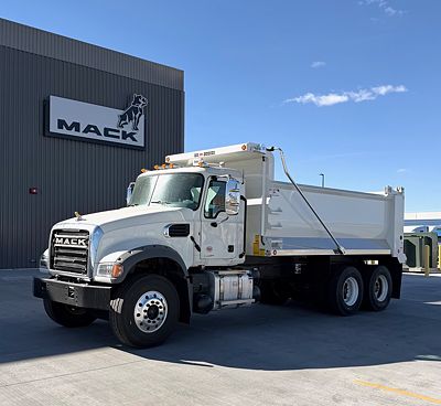 2025 Mack GRANITE 64FR